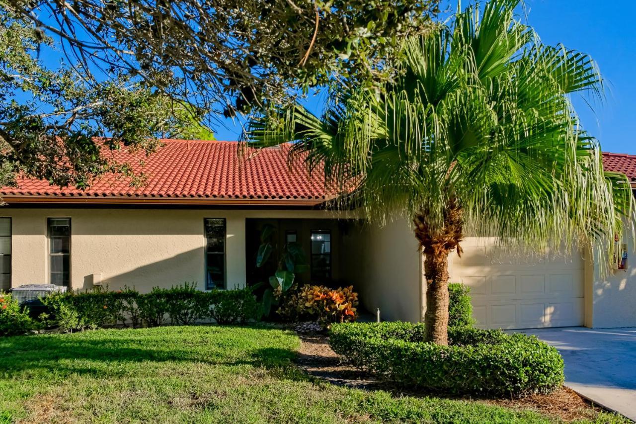 Peaceful Pinecone Apartment Sarasota Bagian luar foto