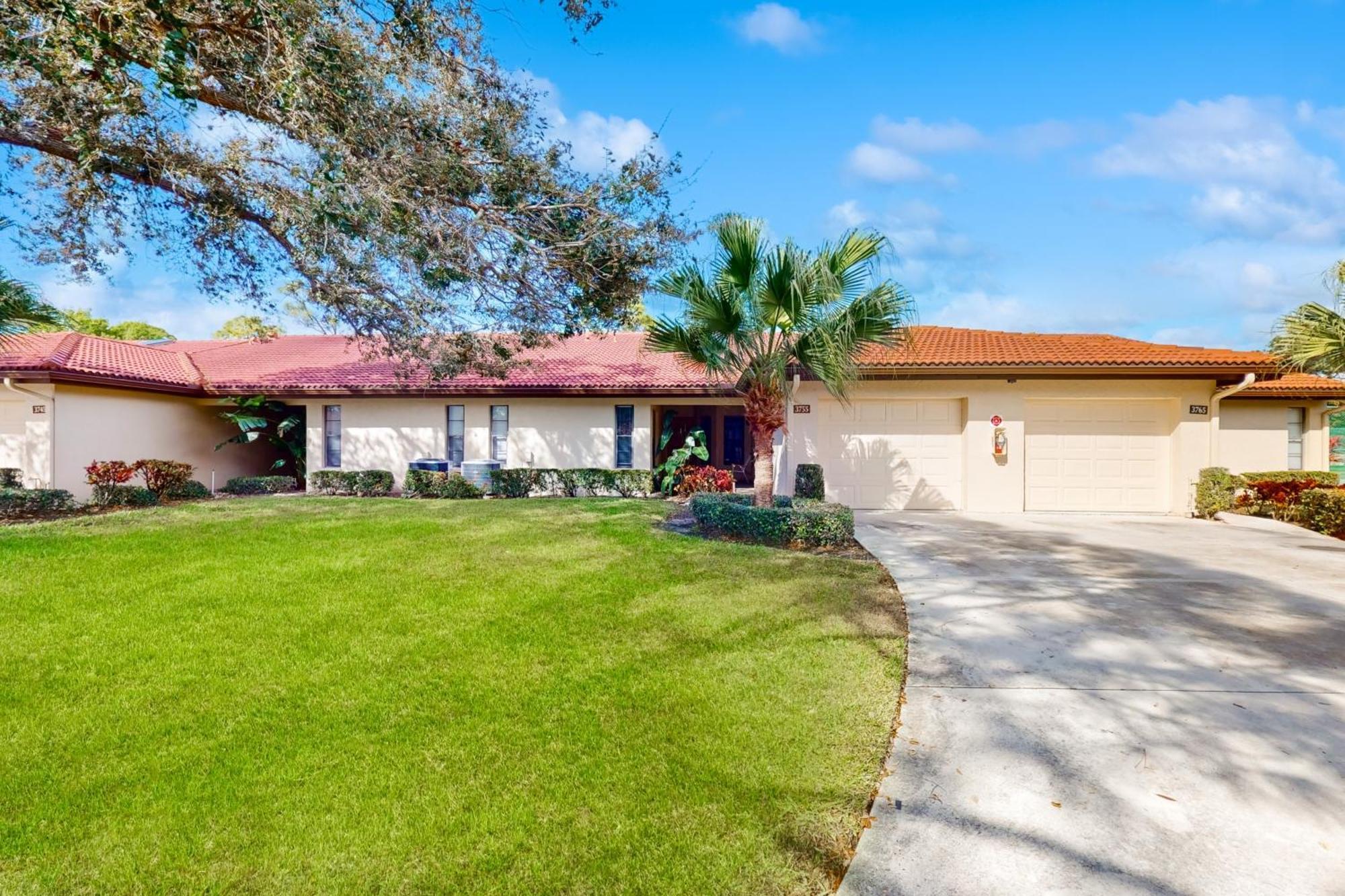 Peaceful Pinecone Apartment Sarasota Bagian luar foto