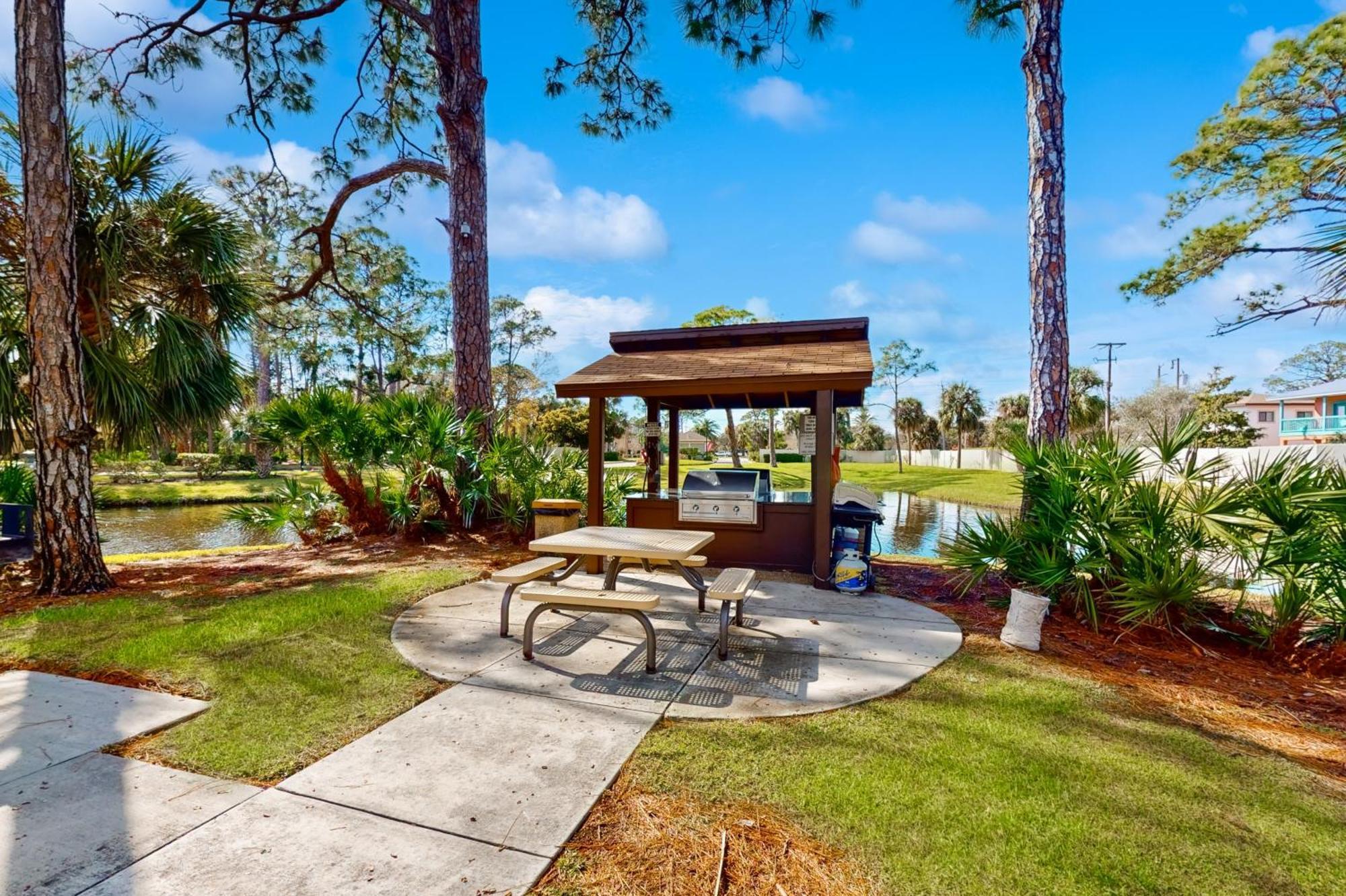 Peaceful Pinecone Apartment Sarasota Bagian luar foto